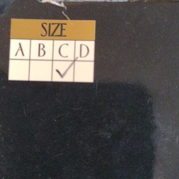 Fashion Forms Foam Bra Cups with Adhesive - Picture 8 of 9